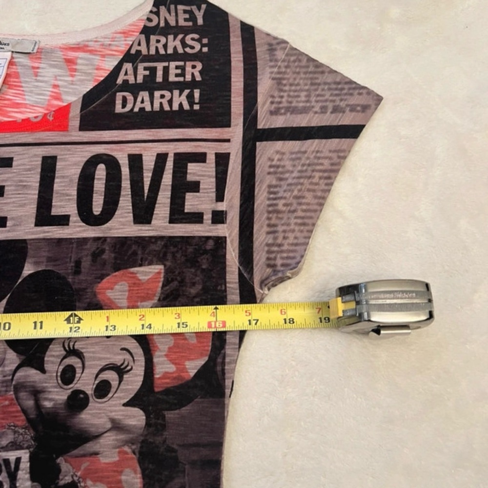 Disney Parks Newspaper Print Shirt - Mickey & Minnie "My True Love" - Size Small - Picture 4 of 5